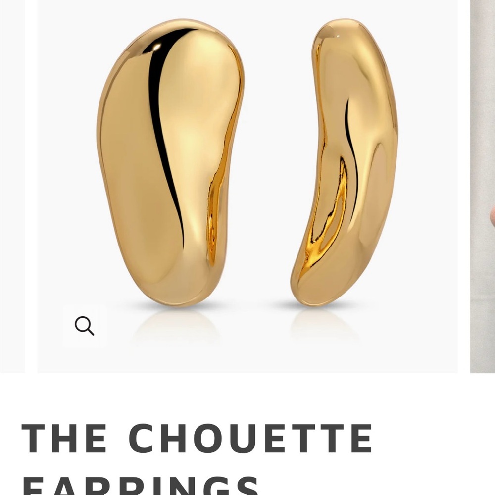 LaVoute by Adrienne Houghton, gold la chouette earrings